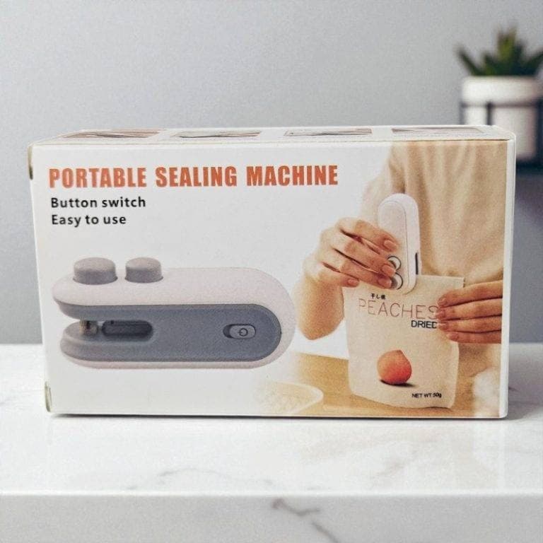 Portable Food Sealing Machine Compact Rechargeable Easy to Use Handheld Sealer for Snacks Dry Foods - Image 1