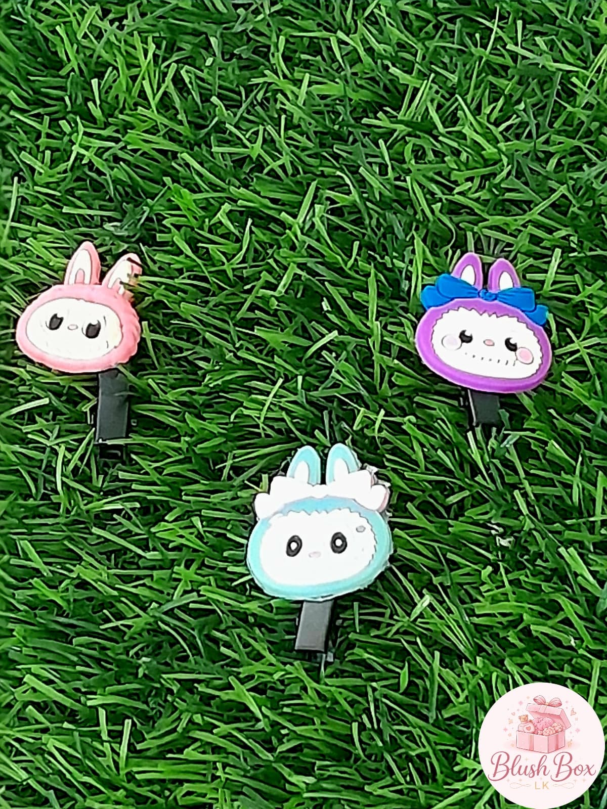 Mini Hair Clips card - Image 1